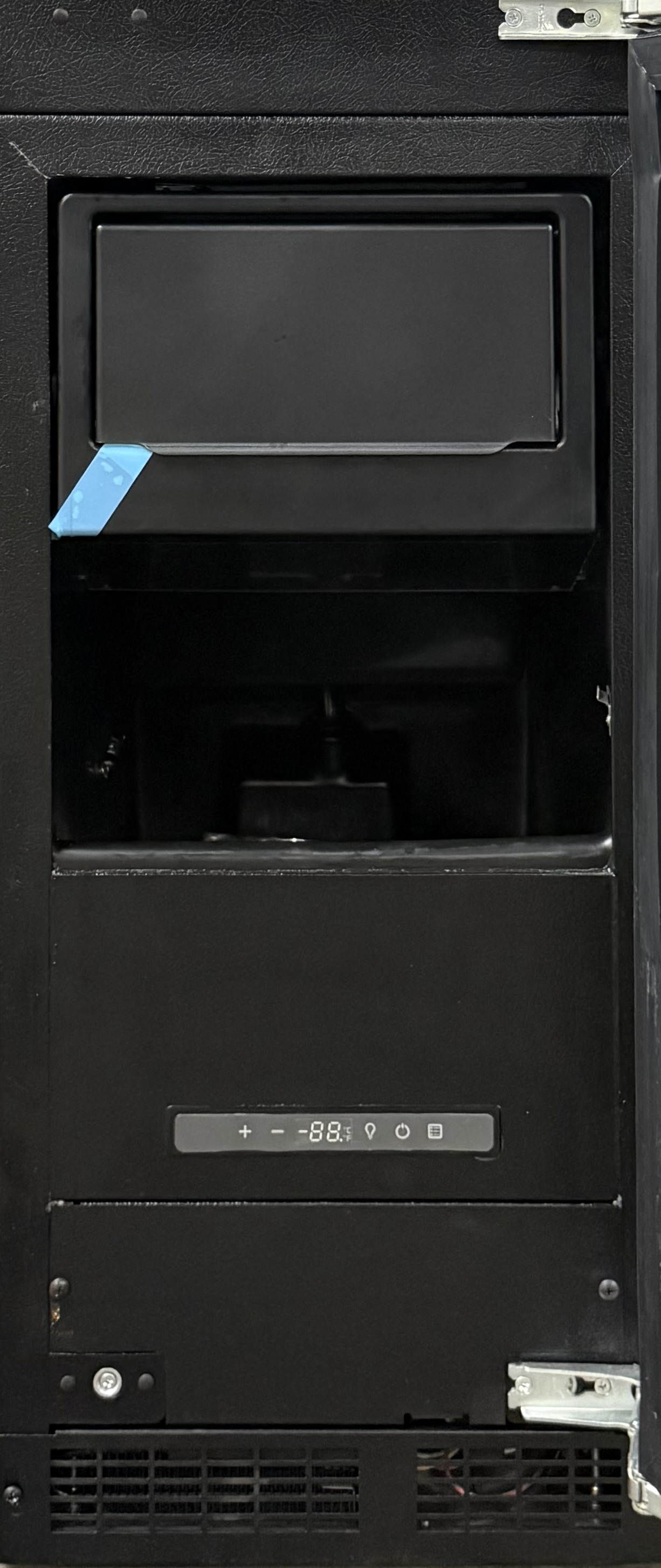 Shop Single Image 4
