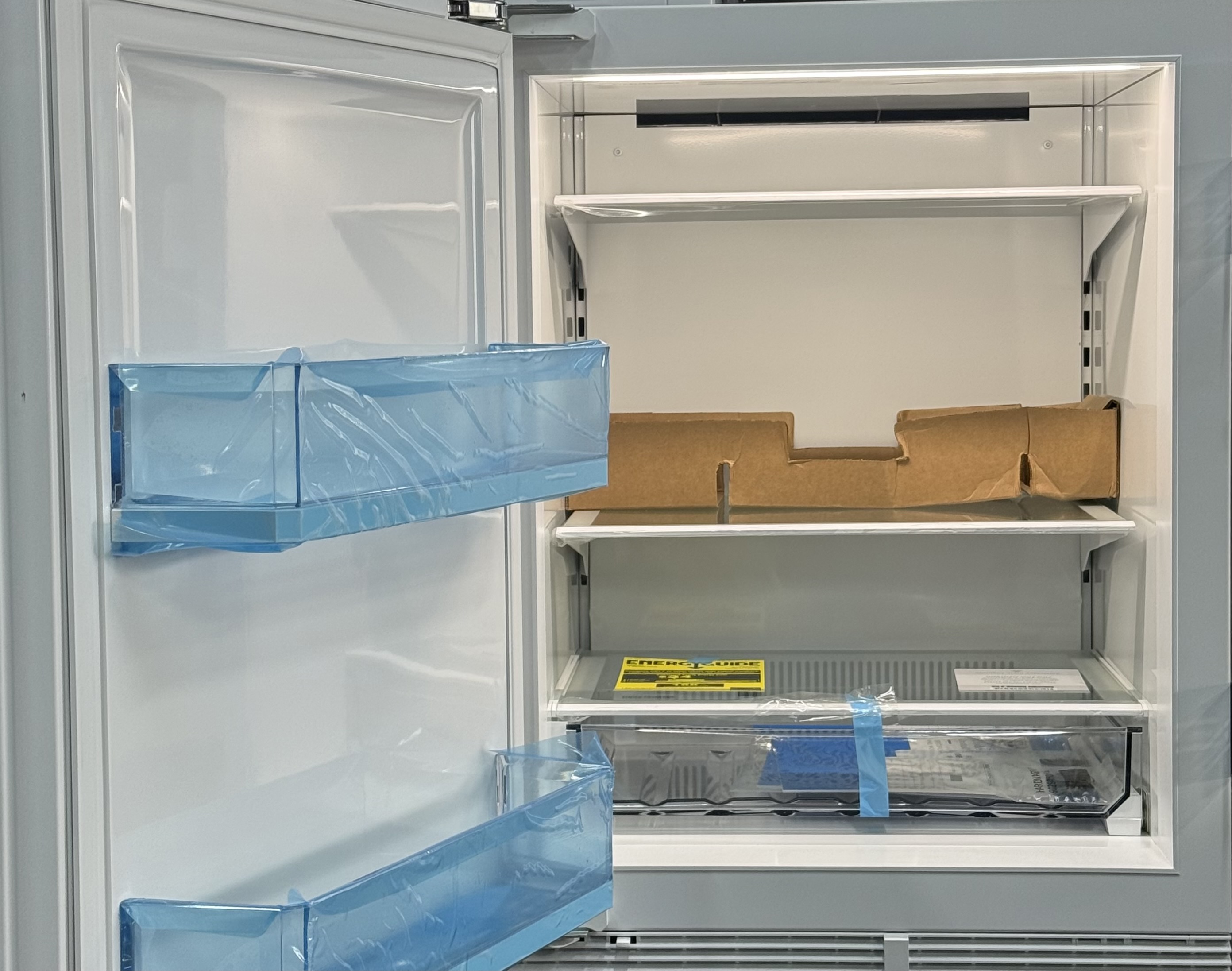 SUB-ZERO 24" Undercounter Refrigerator 5.4 Cu. Ft. Left Hinged Panel Ready DEU2450RL