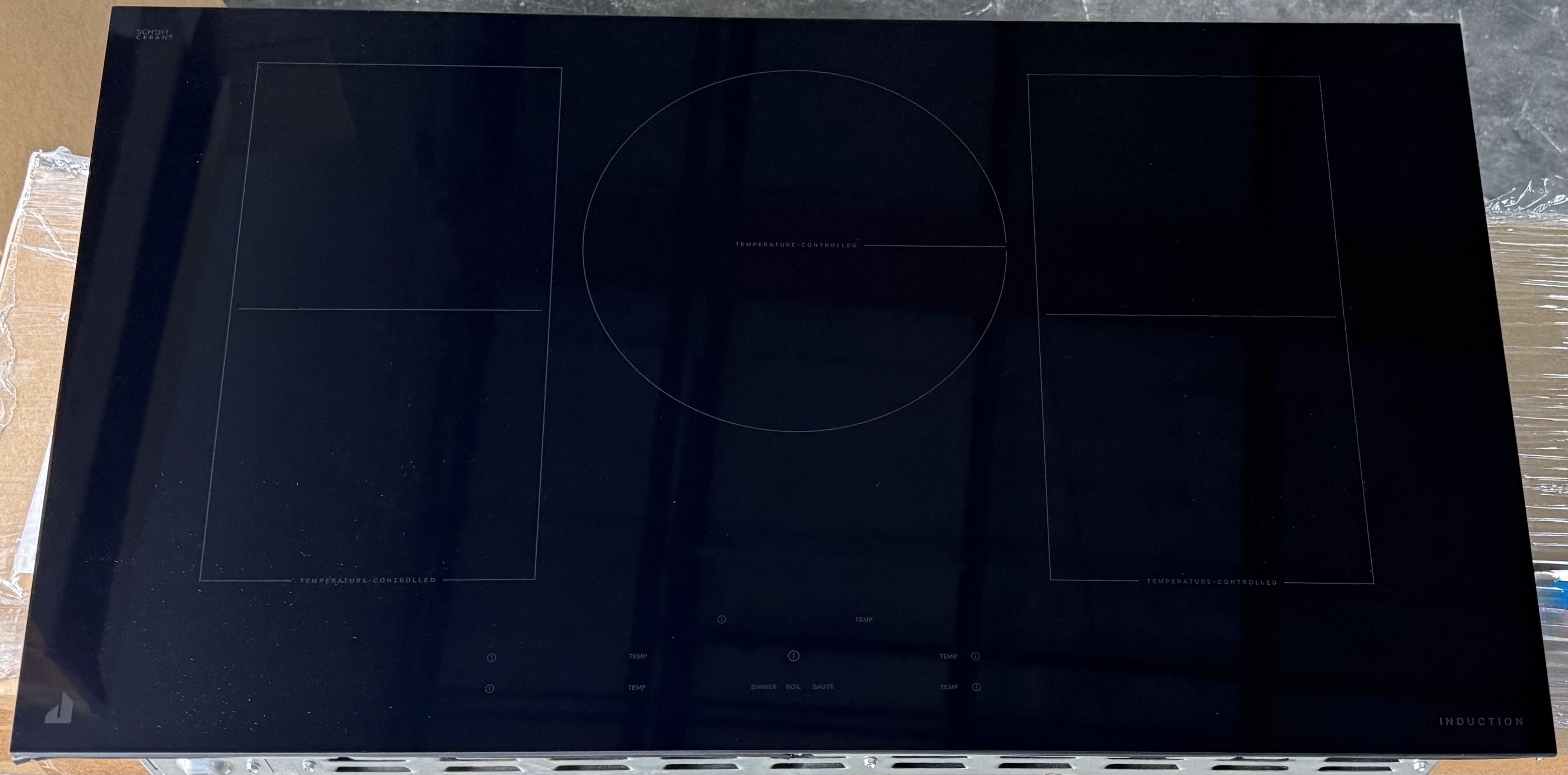 JENNAIR 36" 5 Element Induction Cooktop Black Glass JICT736SB