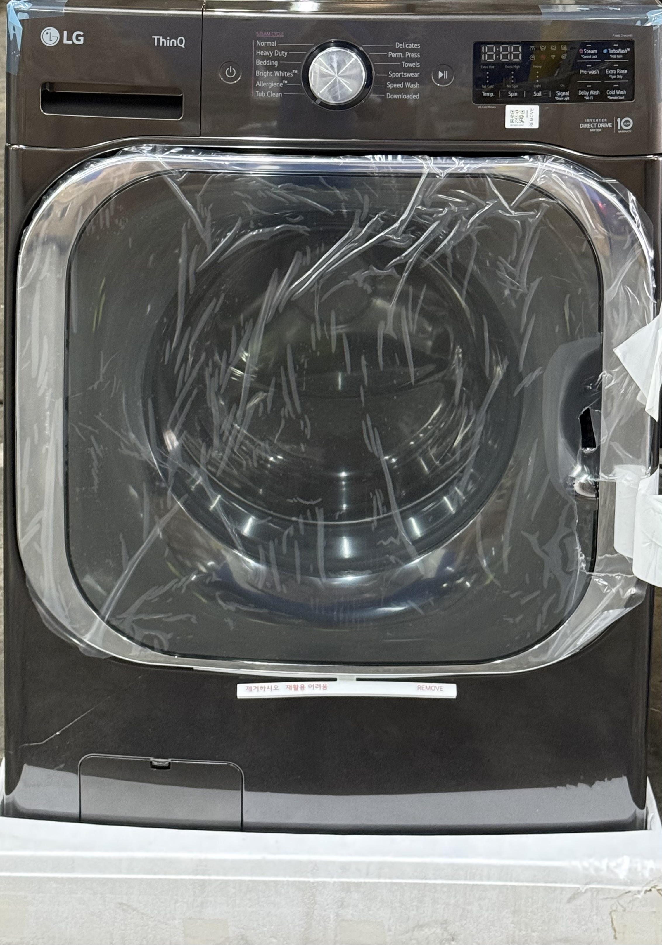 LG 5.2 Cu. Ft. Mega Capacity Smart Wi Fi Enabled Front Load Washer With Turbowash And Built In Intelligence WM8900HBA
