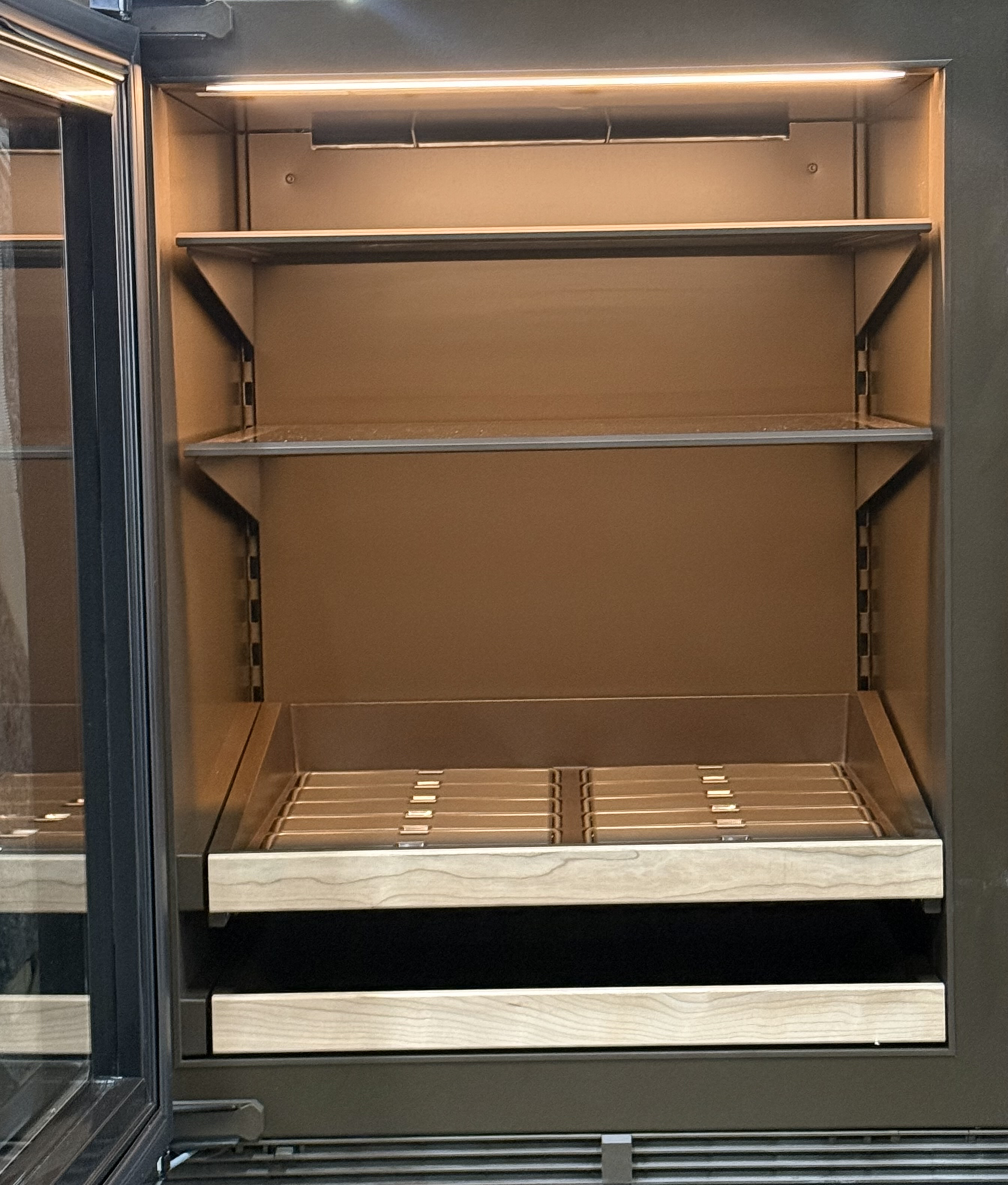 Shop Single Image 4