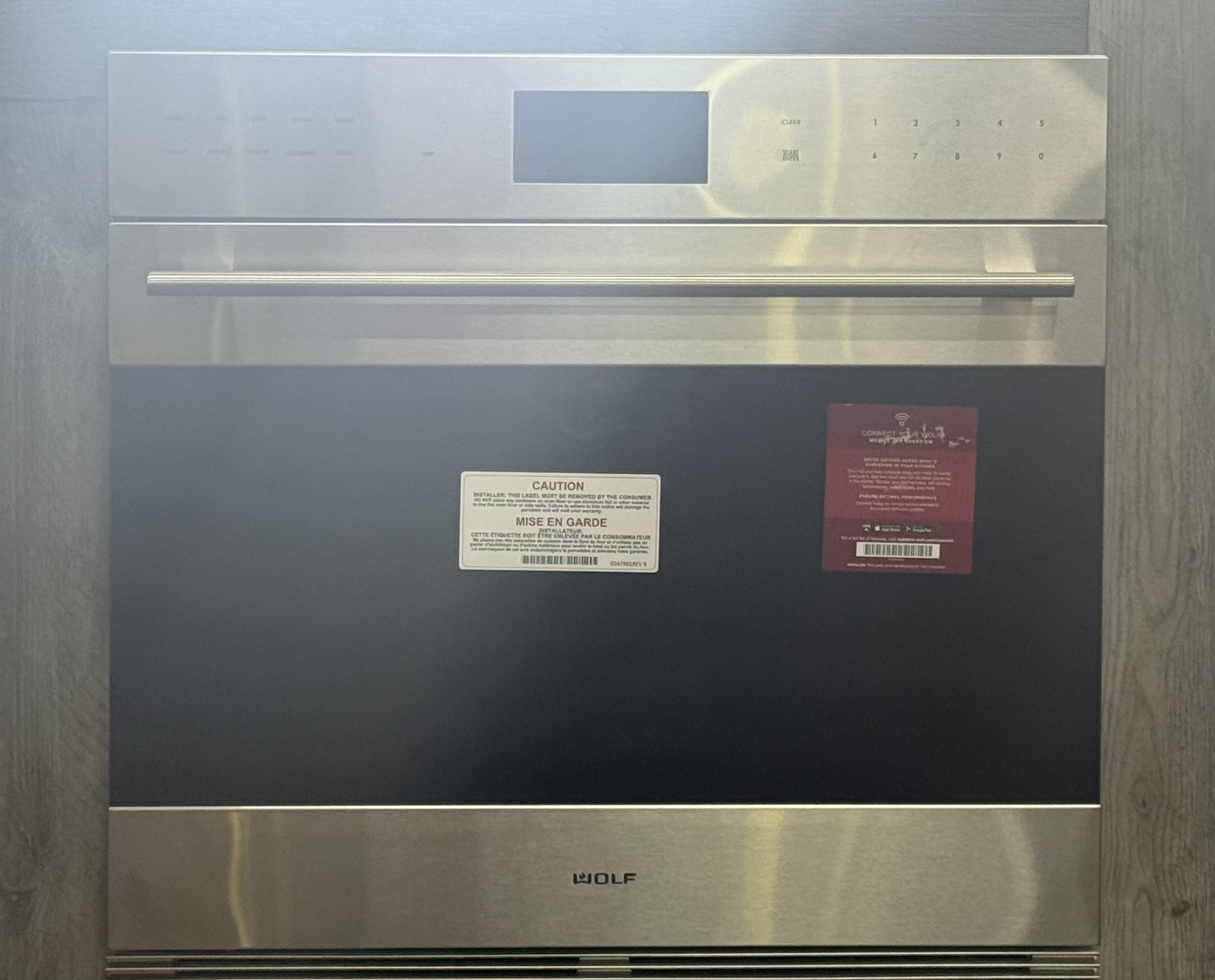 WOLF 30" E Series Transitional Built In Single Oven SO3050TEST