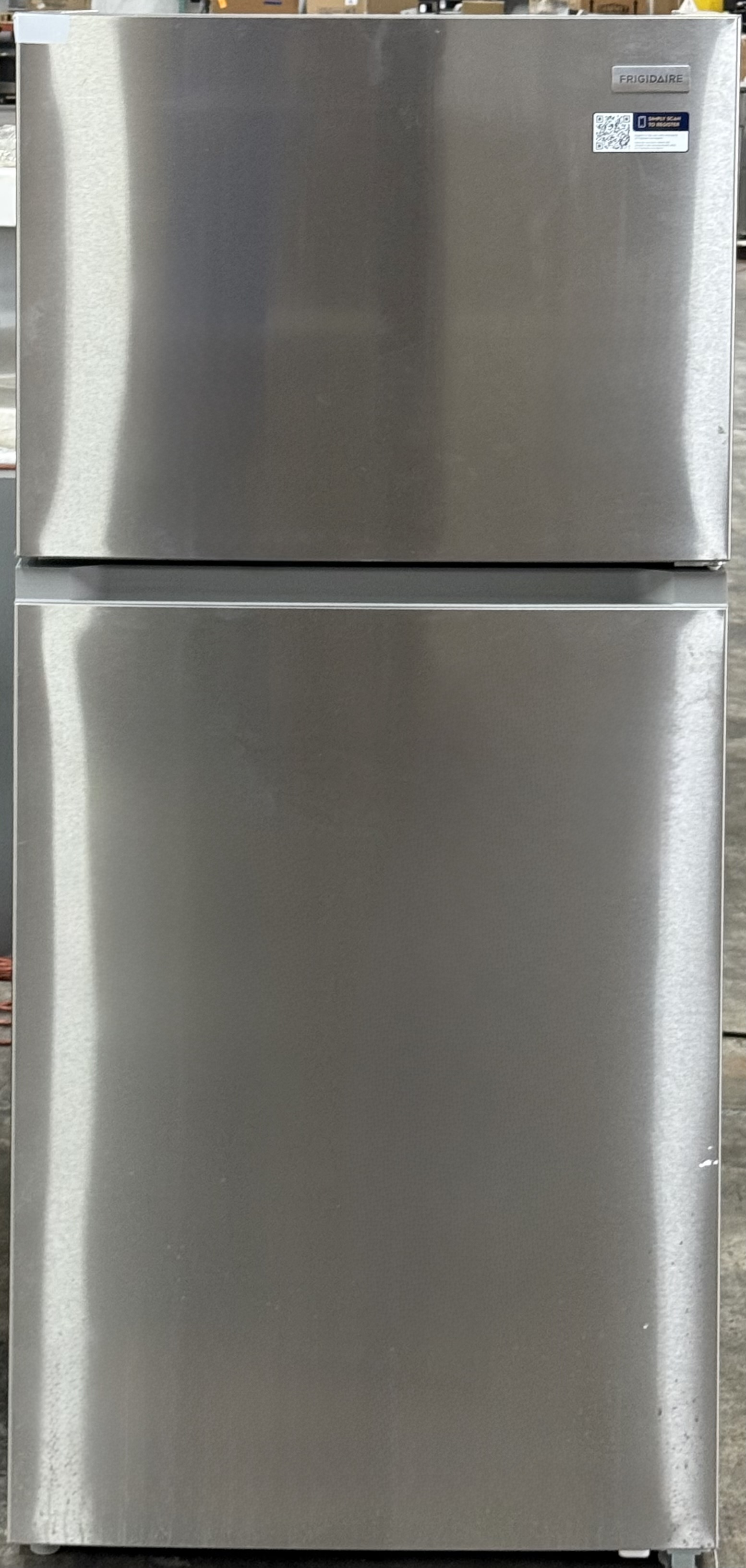 FRIGIDAIRE 30" Top Freezer Refrigerator 18.6 Cu. Ft Capacity Stainless Steel FRTE1936AS