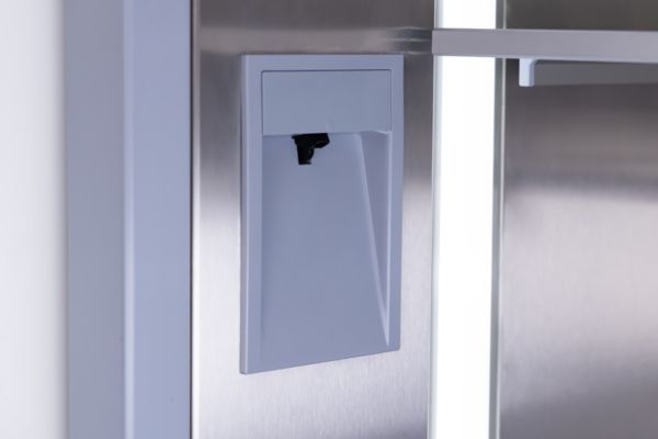 Internal Water Dispenser with UltraClarityPro Water Filter